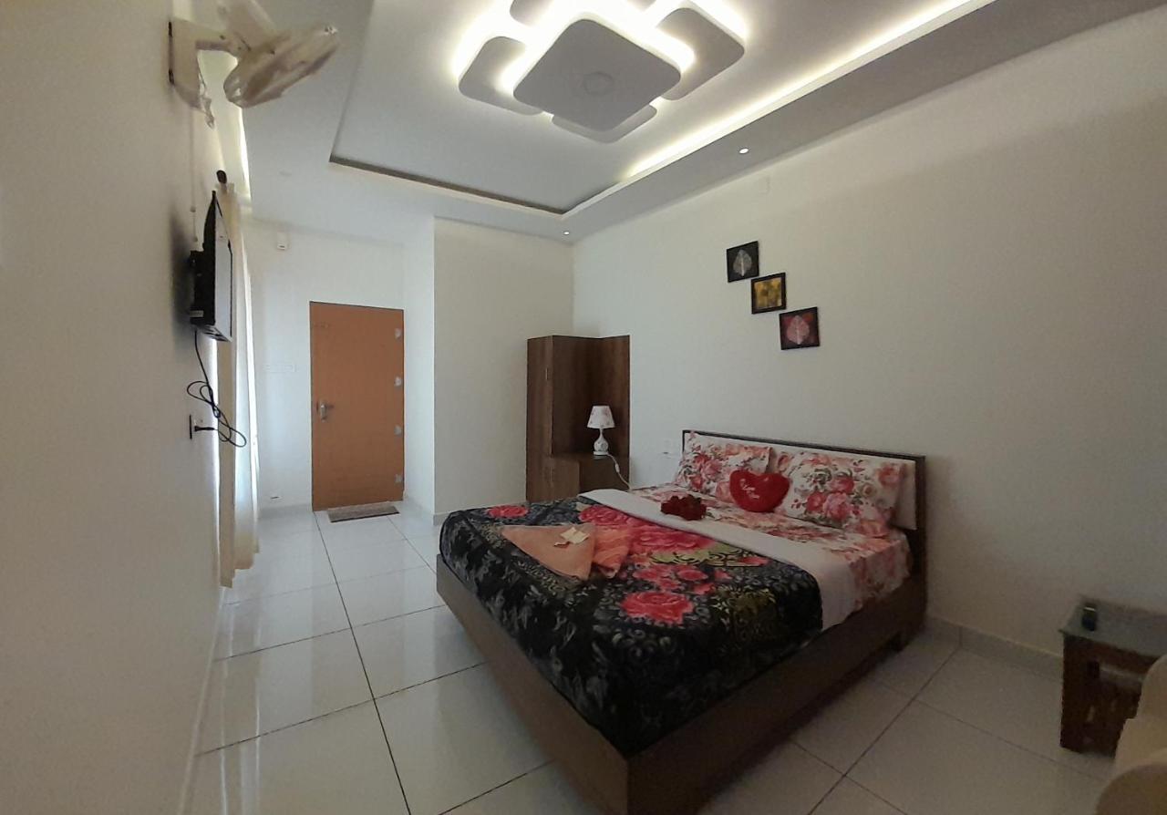 Apartamento Orchid Ranipuram Kallar  Exterior foto
